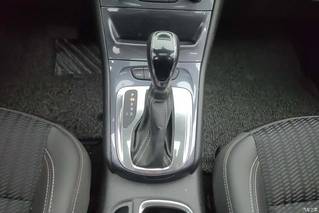 Buick Verano, 2018 16