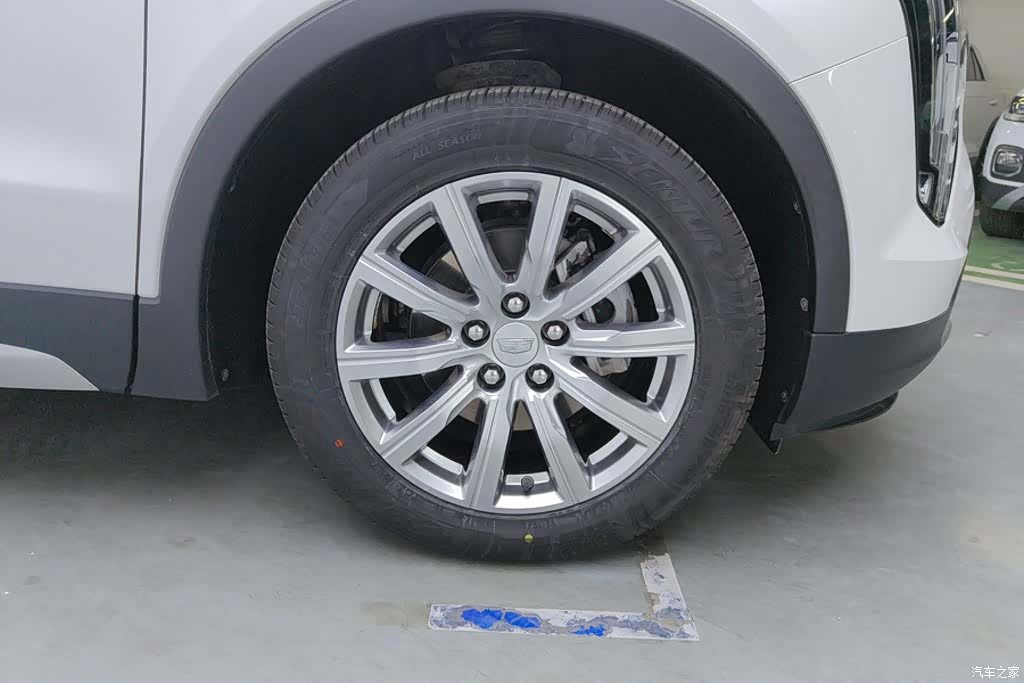 Cadillac XT4, 2020 6