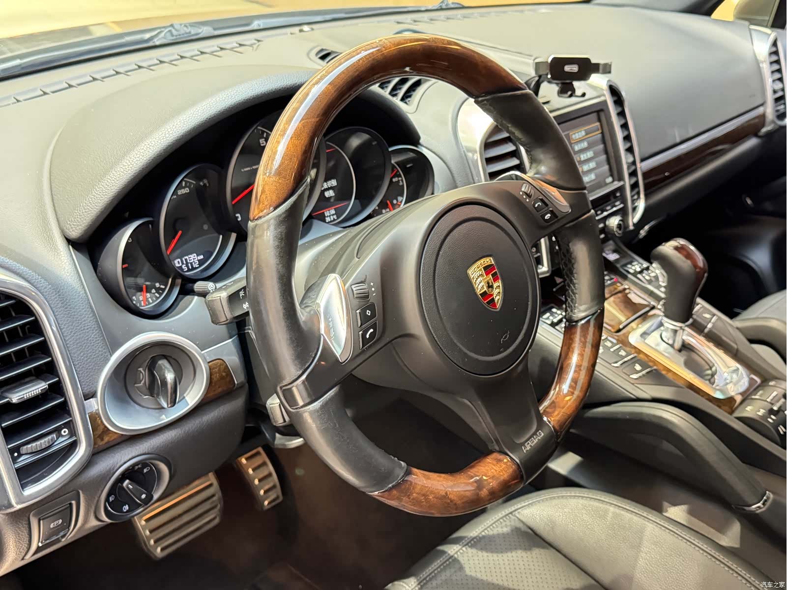 Porsche Cayenne, 2013 16