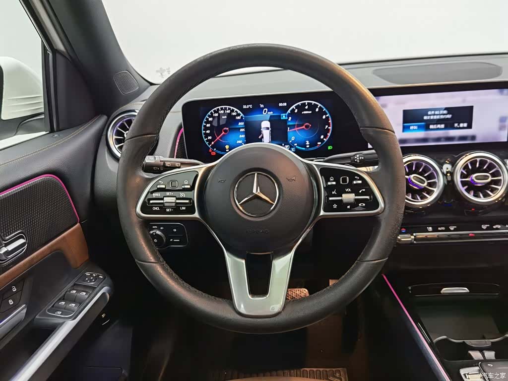 Mercedes-Benz GLB, 2020 11