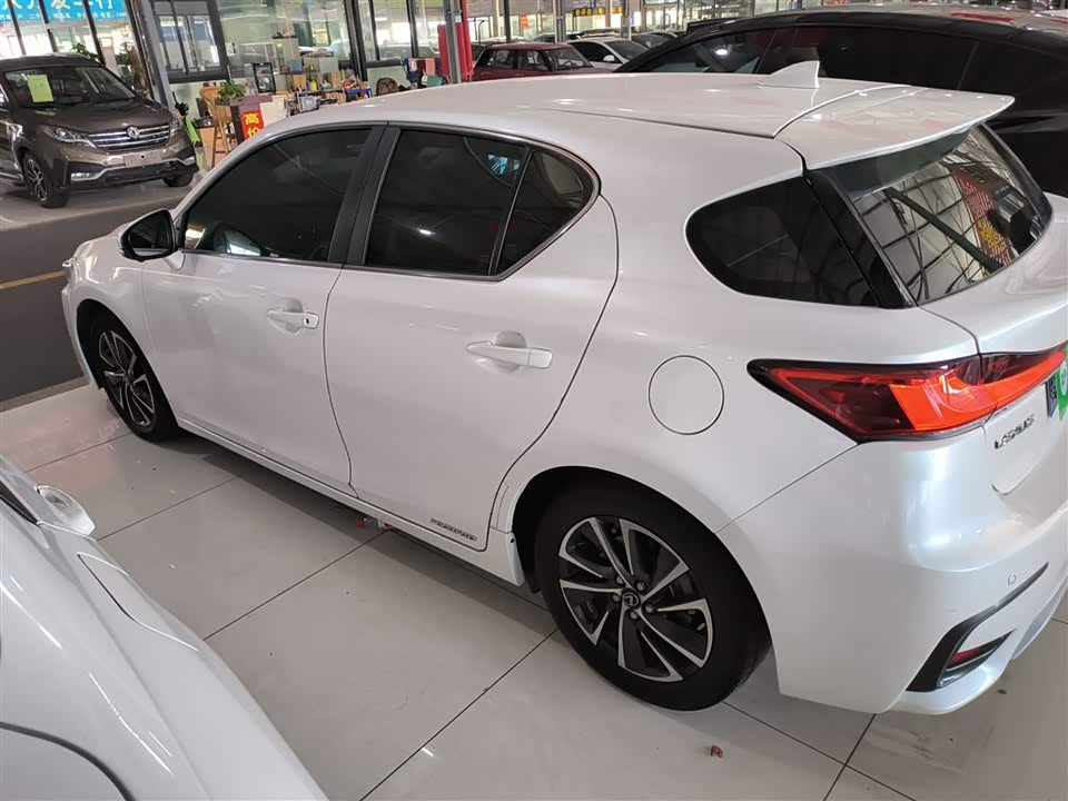 Lexus CT