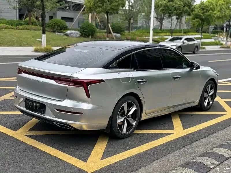 Bestune B70, 2021 10