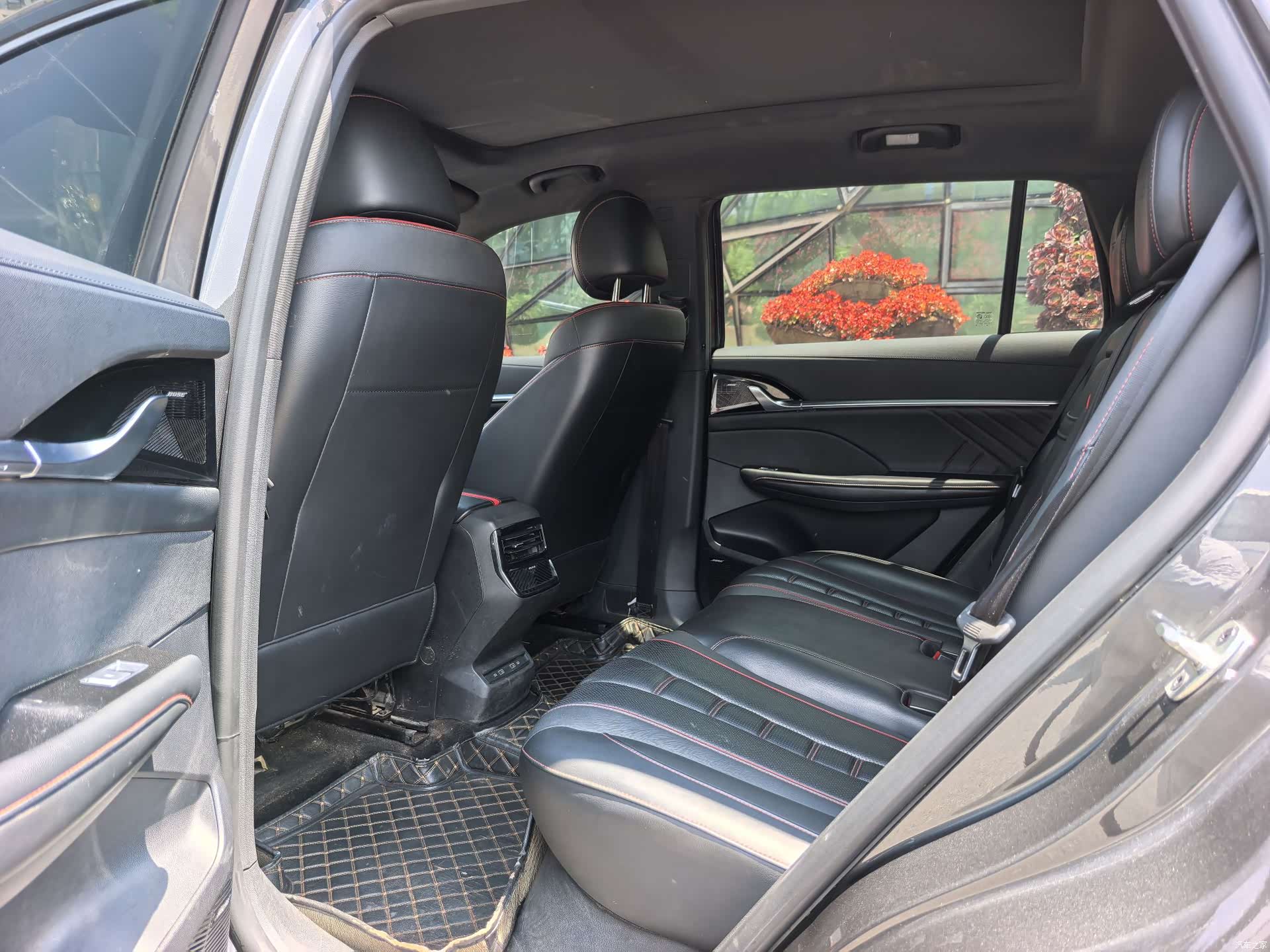 Roewe RX5, 2022 10