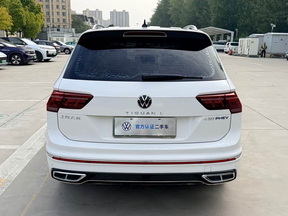 Volkswagen Tiguan L