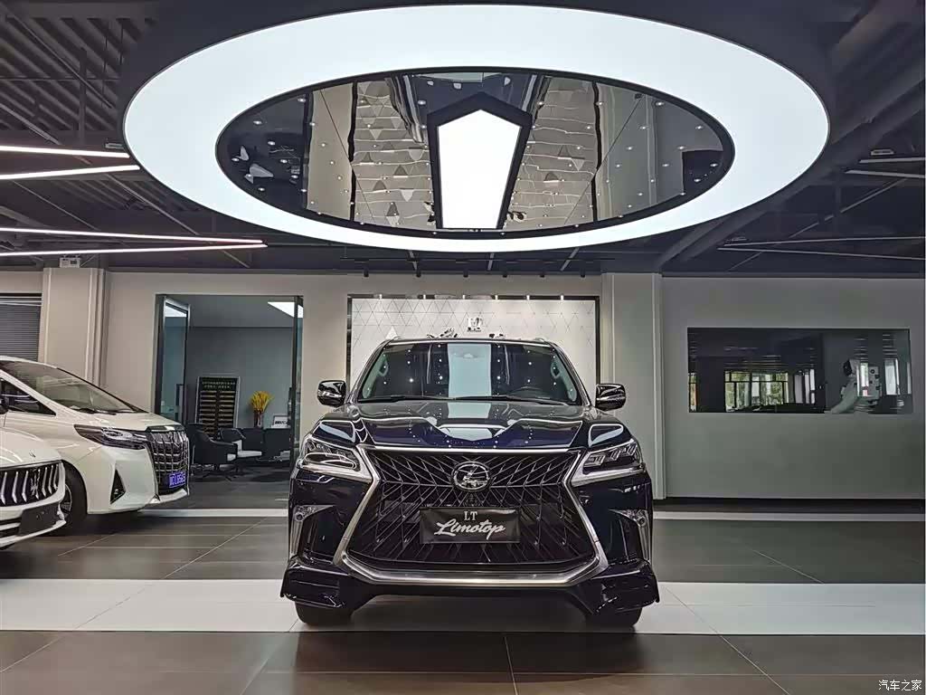 Lexus LX, 2019 2
