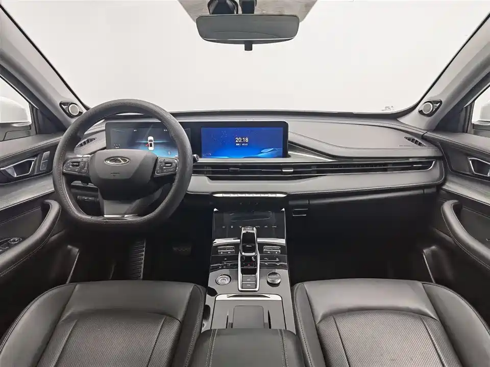 Chery Tiggo 8 PLUS Chery Tiggo 8 PLUS