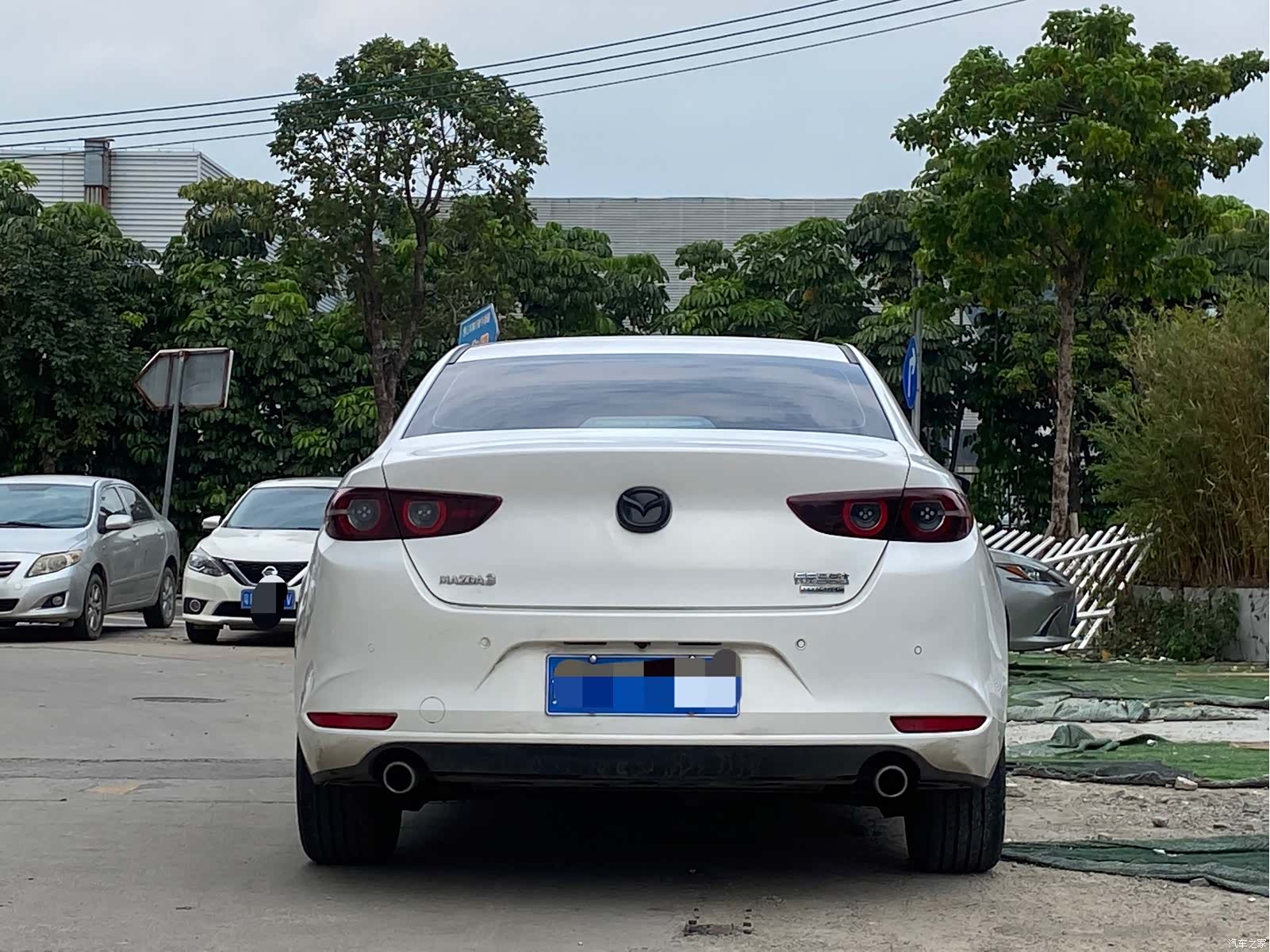 Mazda Mazda3, 2022 9