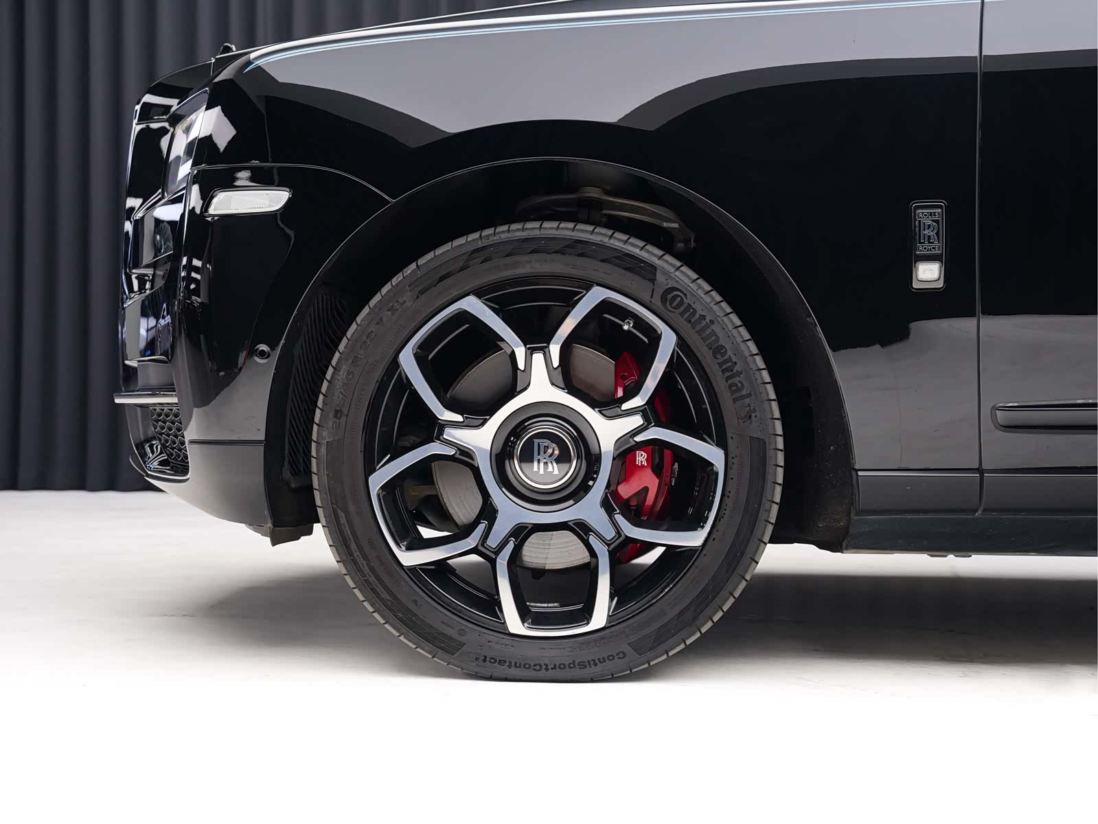 Rolls-Royce Cullinan, 2022 6