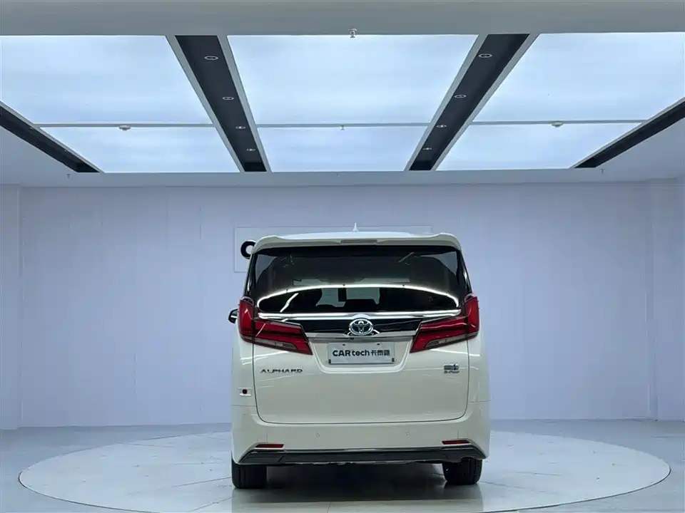 Toyota Elfa Toyota Elfa