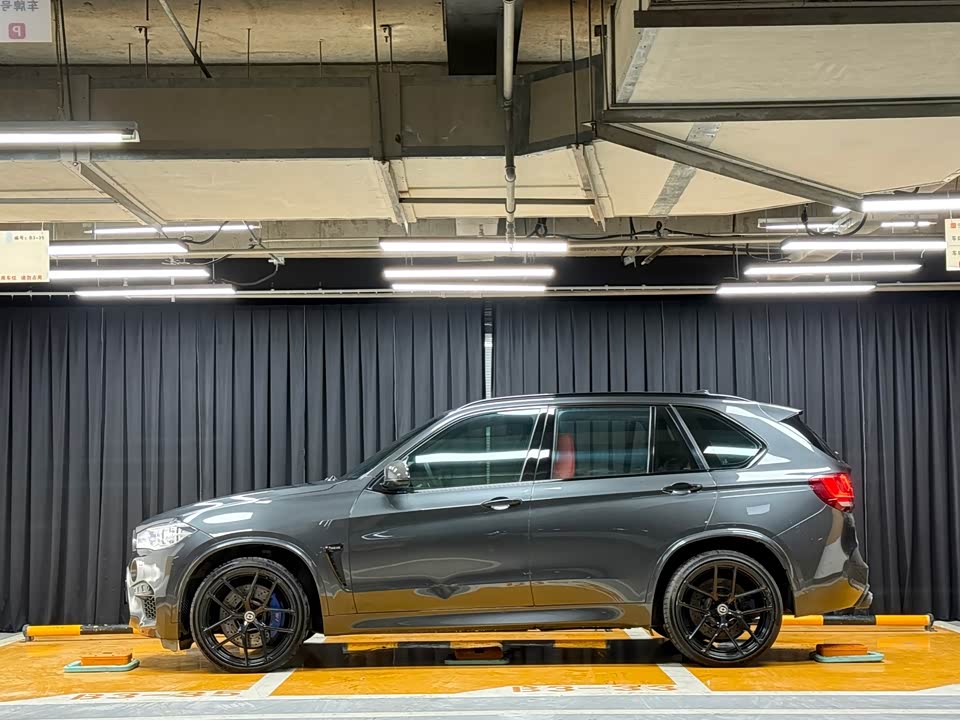 BMW X5 M