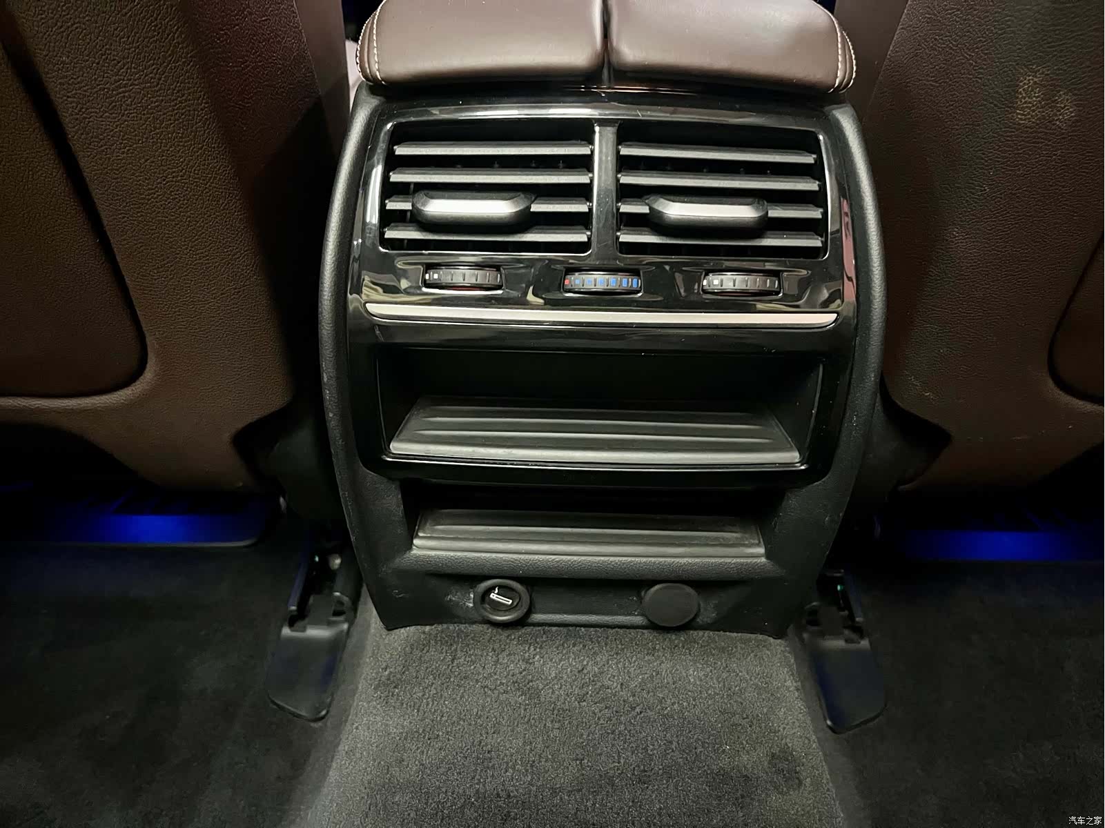 BMW 5 Series, 2018 11