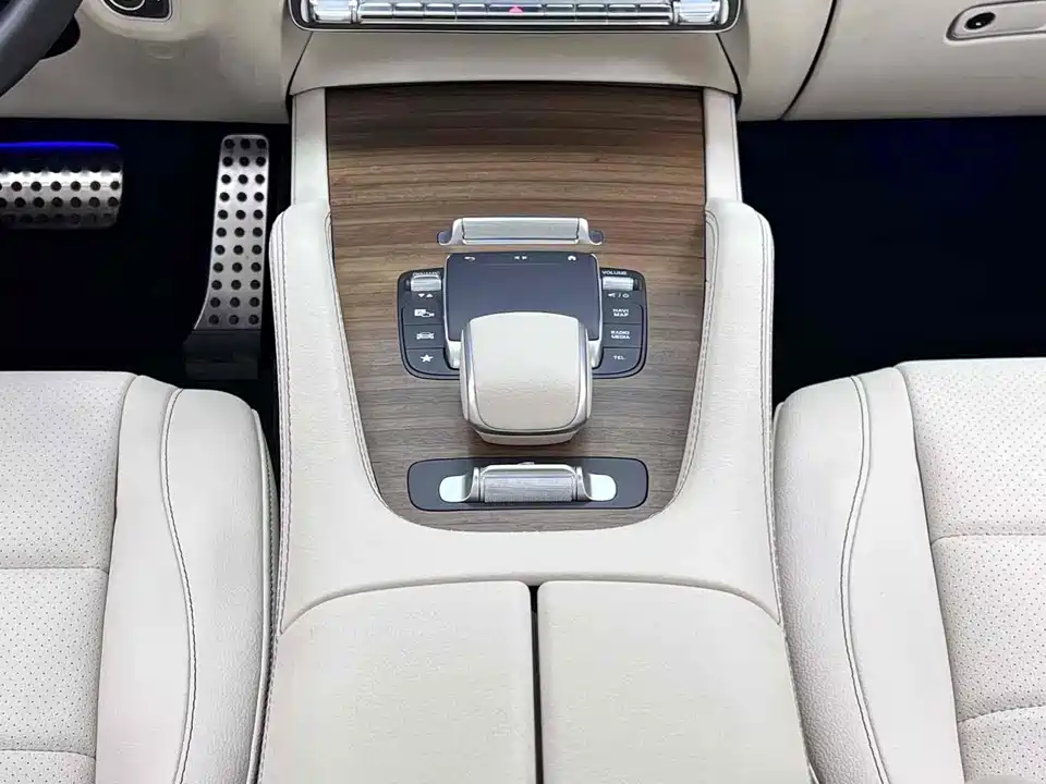 Mercedes-Benz GLS Mercedes-Benz GLS
