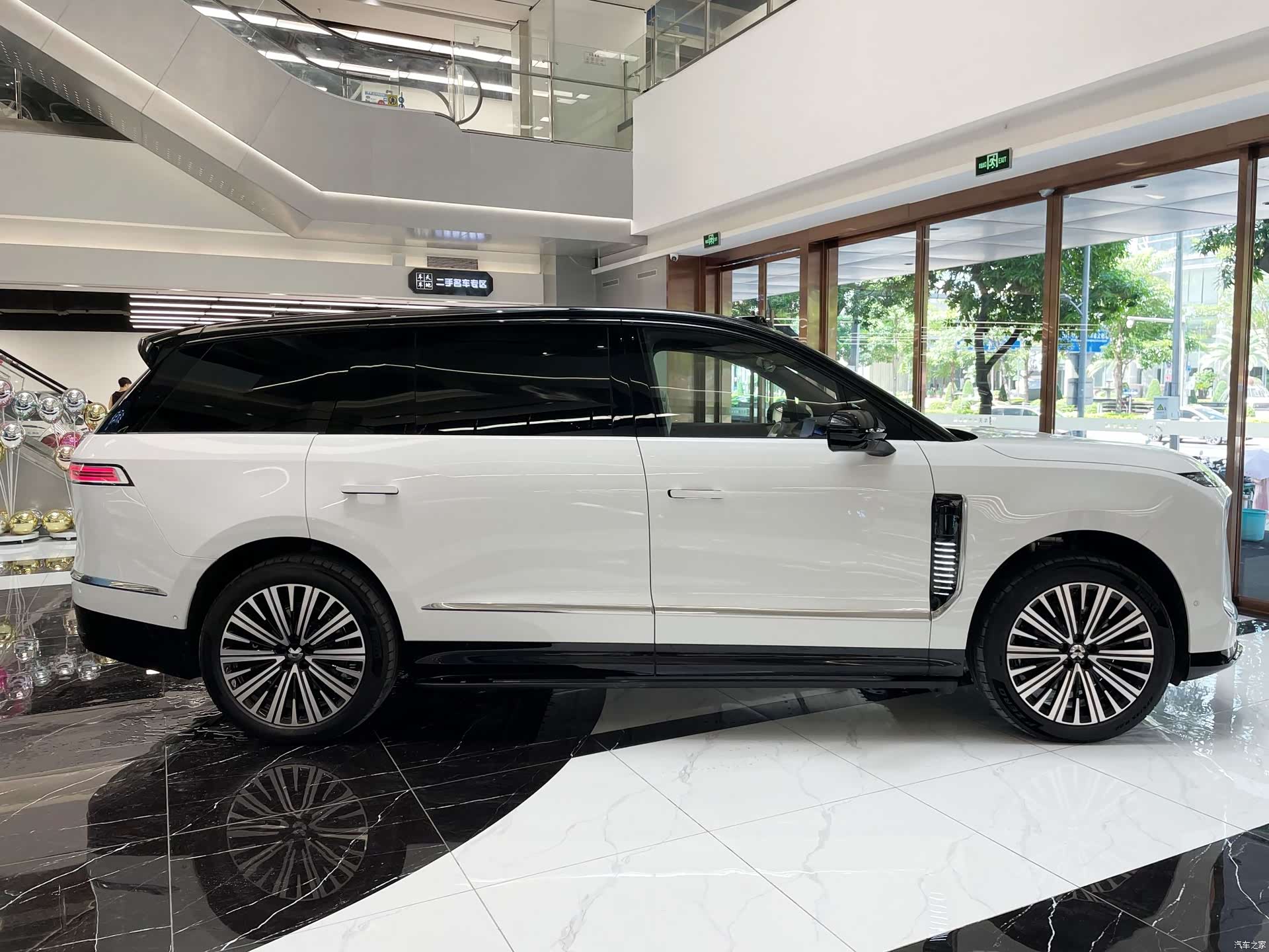 NIO ES9, 2026 9