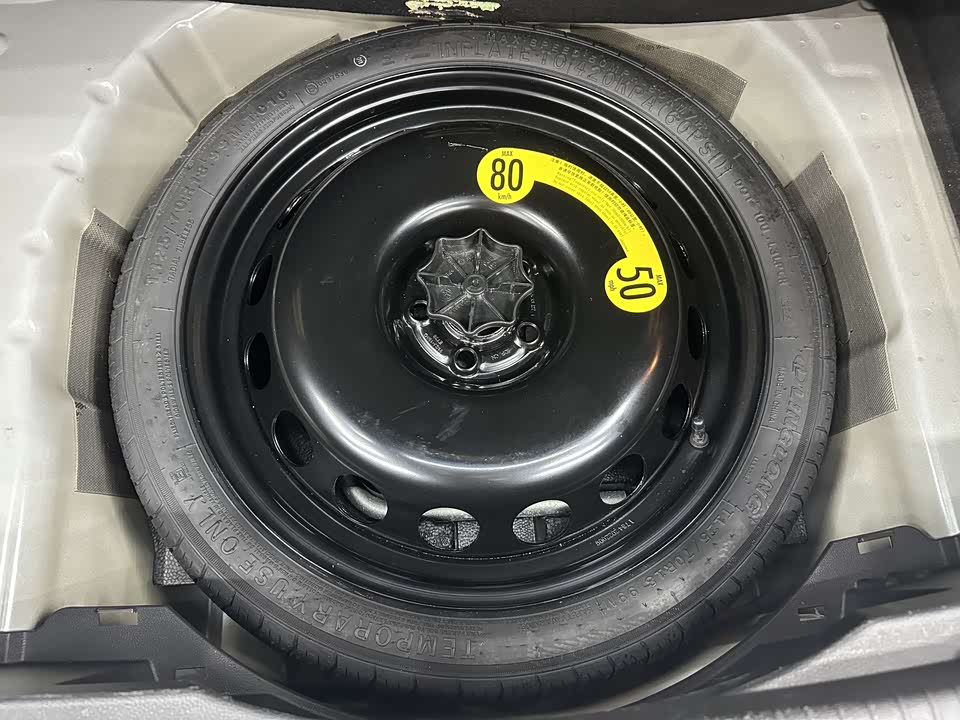 Volkswagen Exploring the shadow