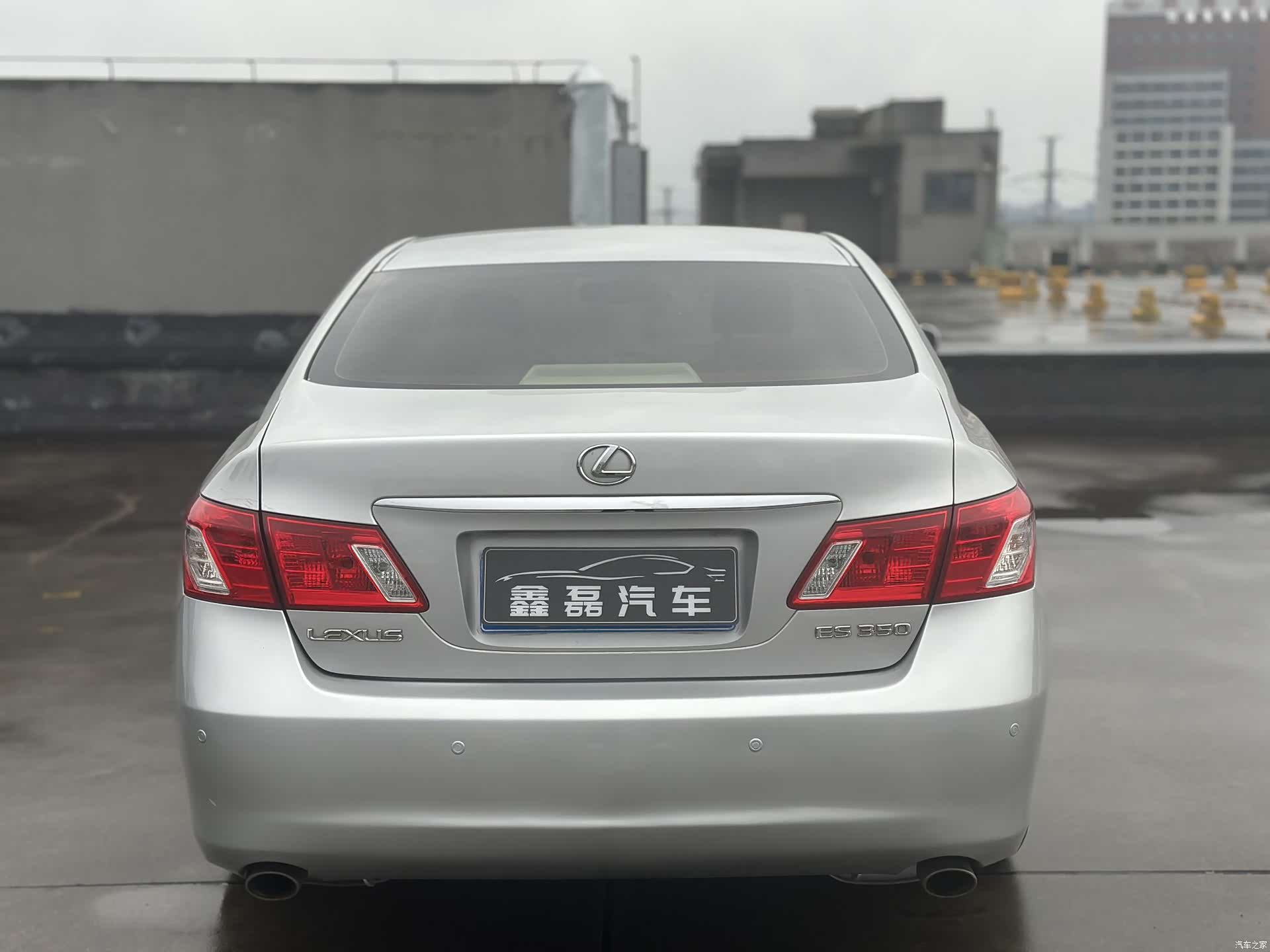 Lexus ES, 2009 4