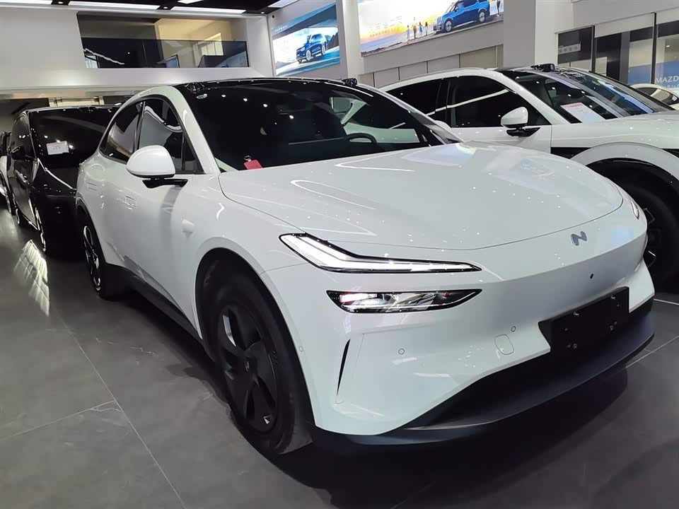 NIO L60