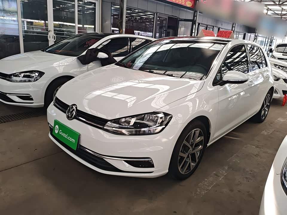 Volkswagen golf