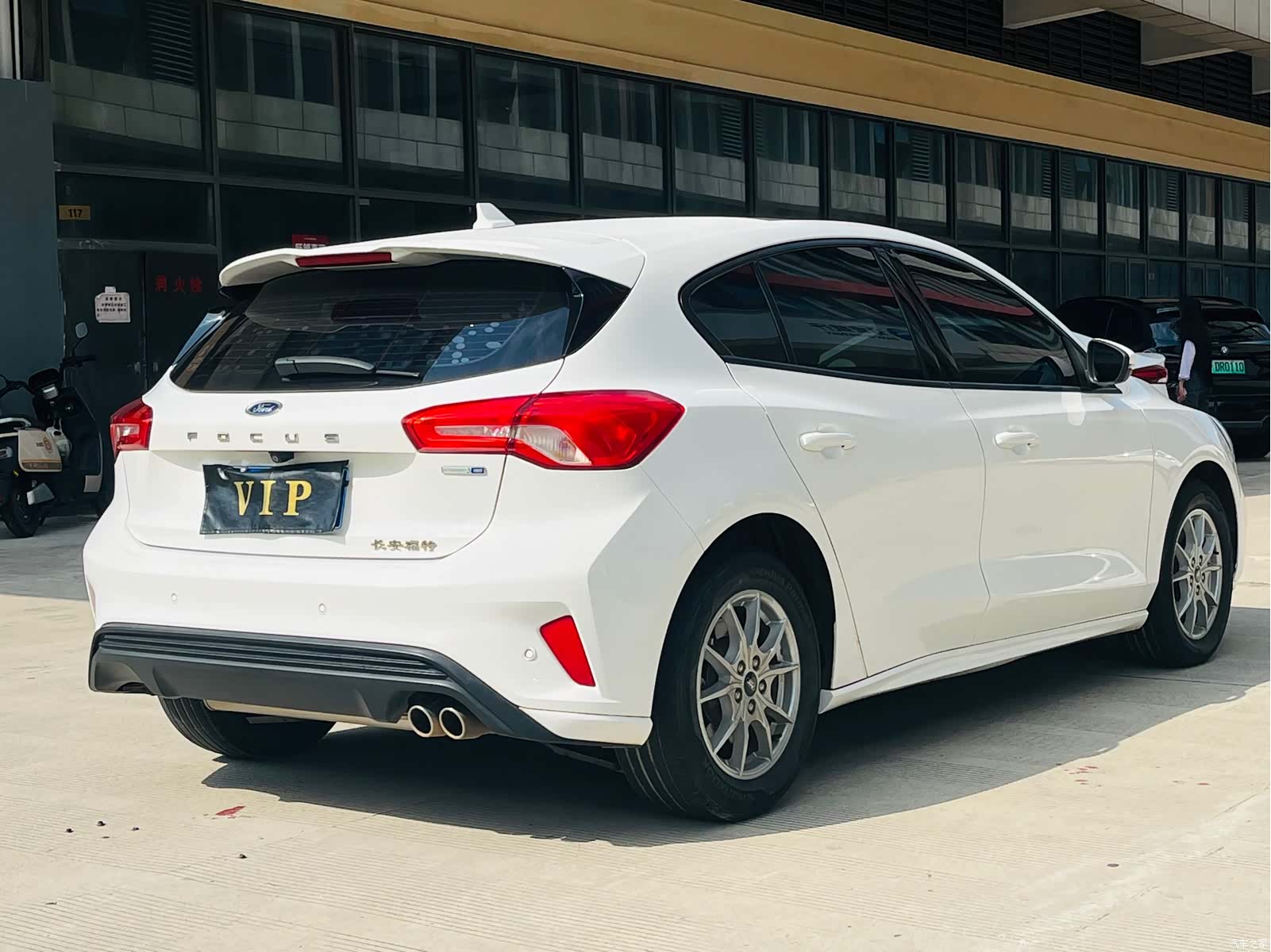 Ford Focus, 2022 все фото