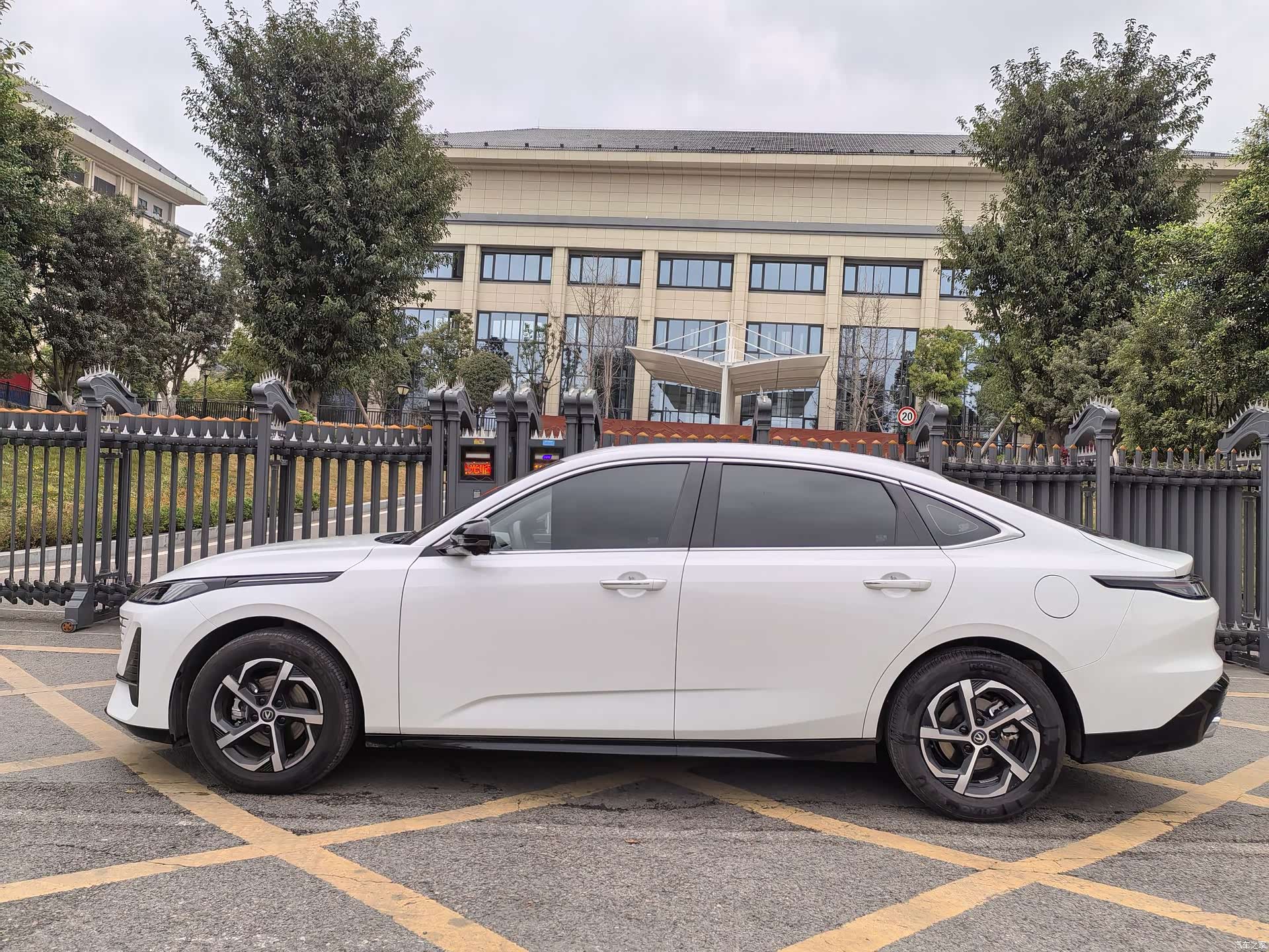 Changan Eado, 2025 18