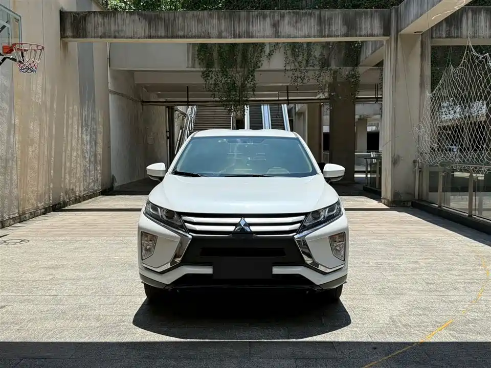 Mitsubishi Yi Ge