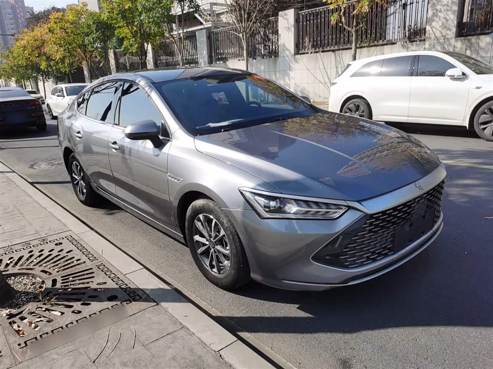 BYD Qin Yuan