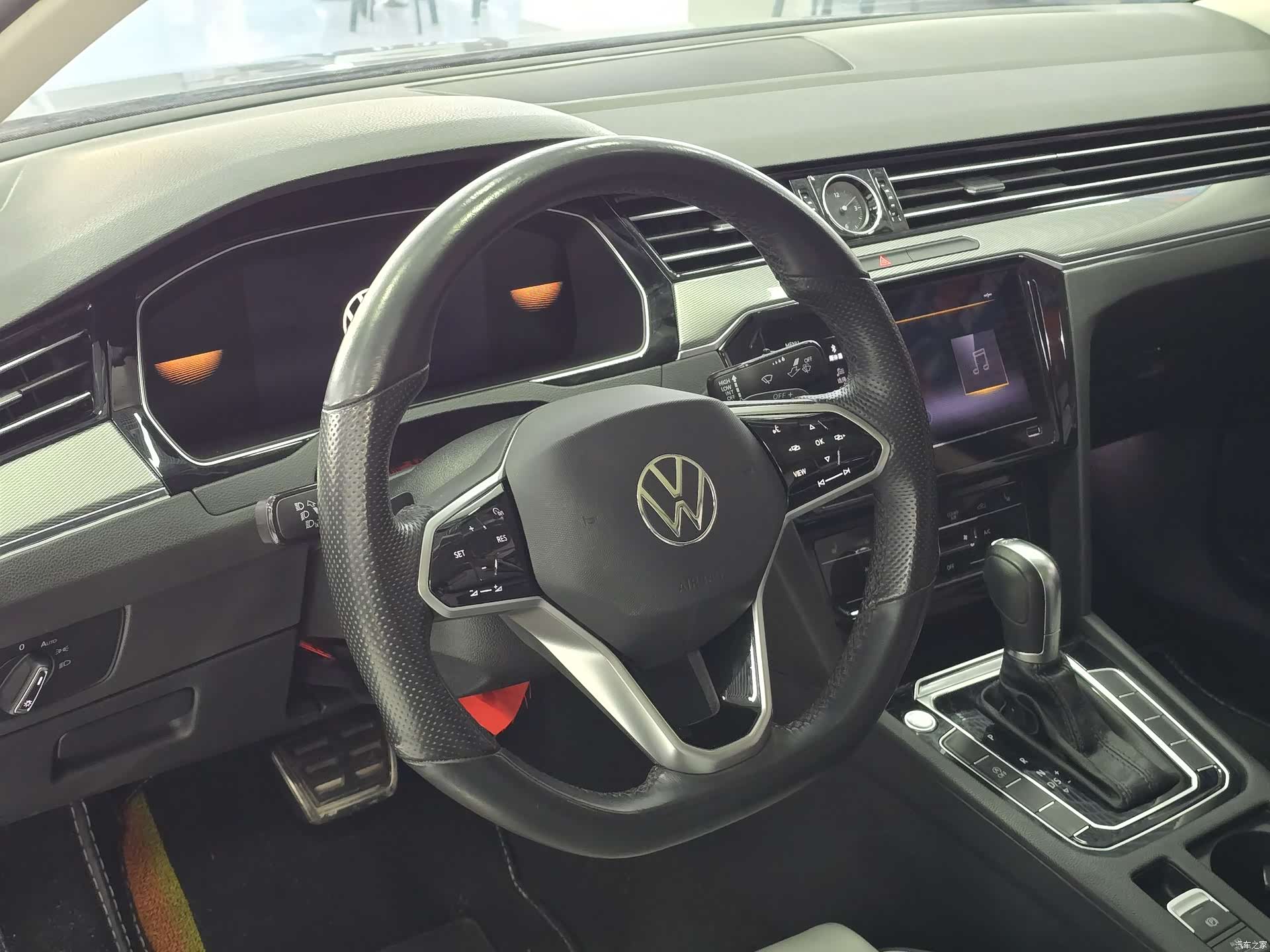 Volkswagen Magotan, 2022 4