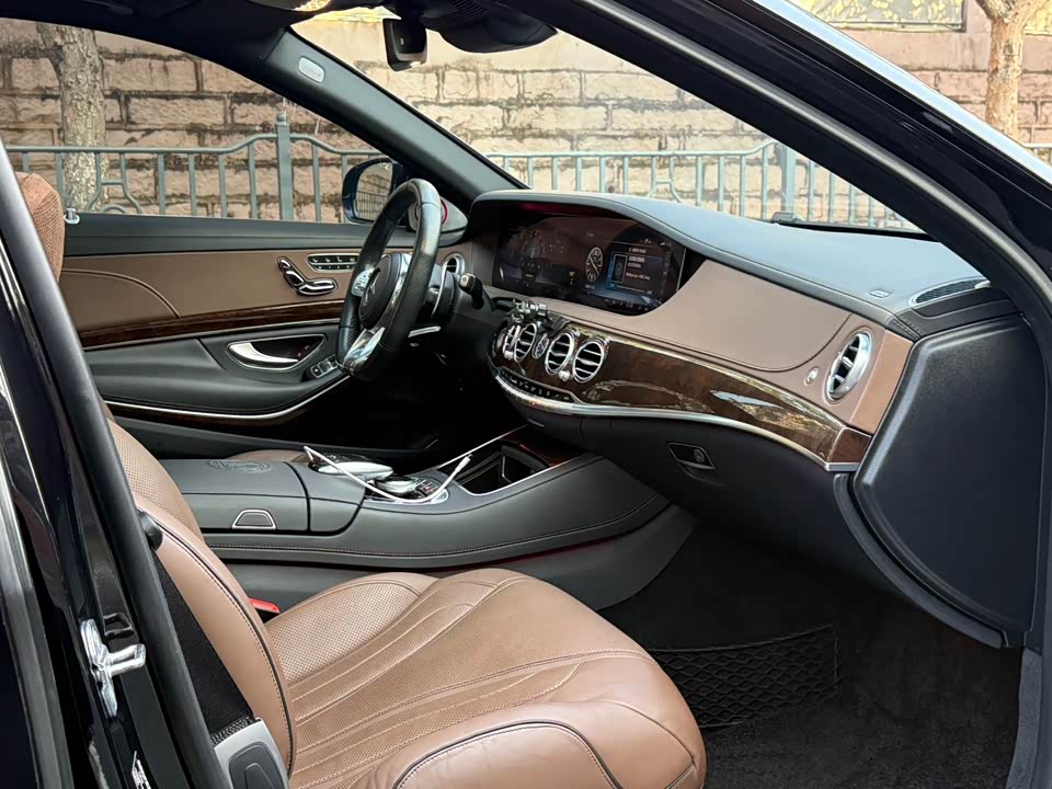 Mercedes-Benz S-class AMG