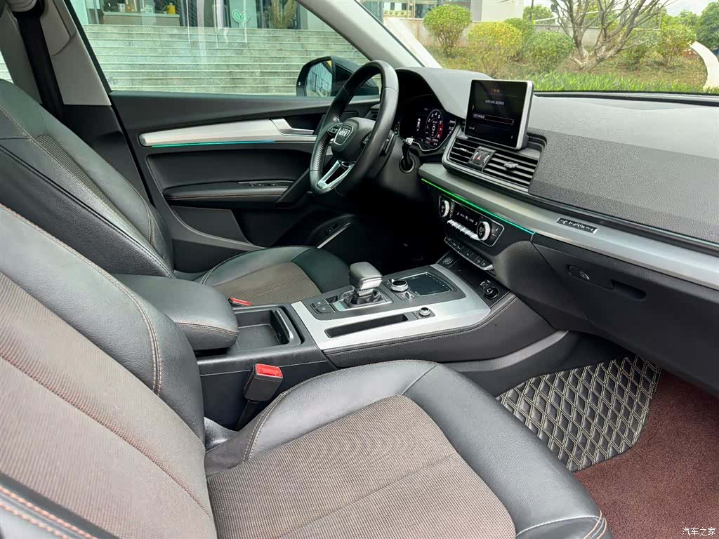 Audi Q5L, 2019 12