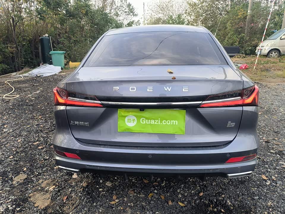 Roewe i5