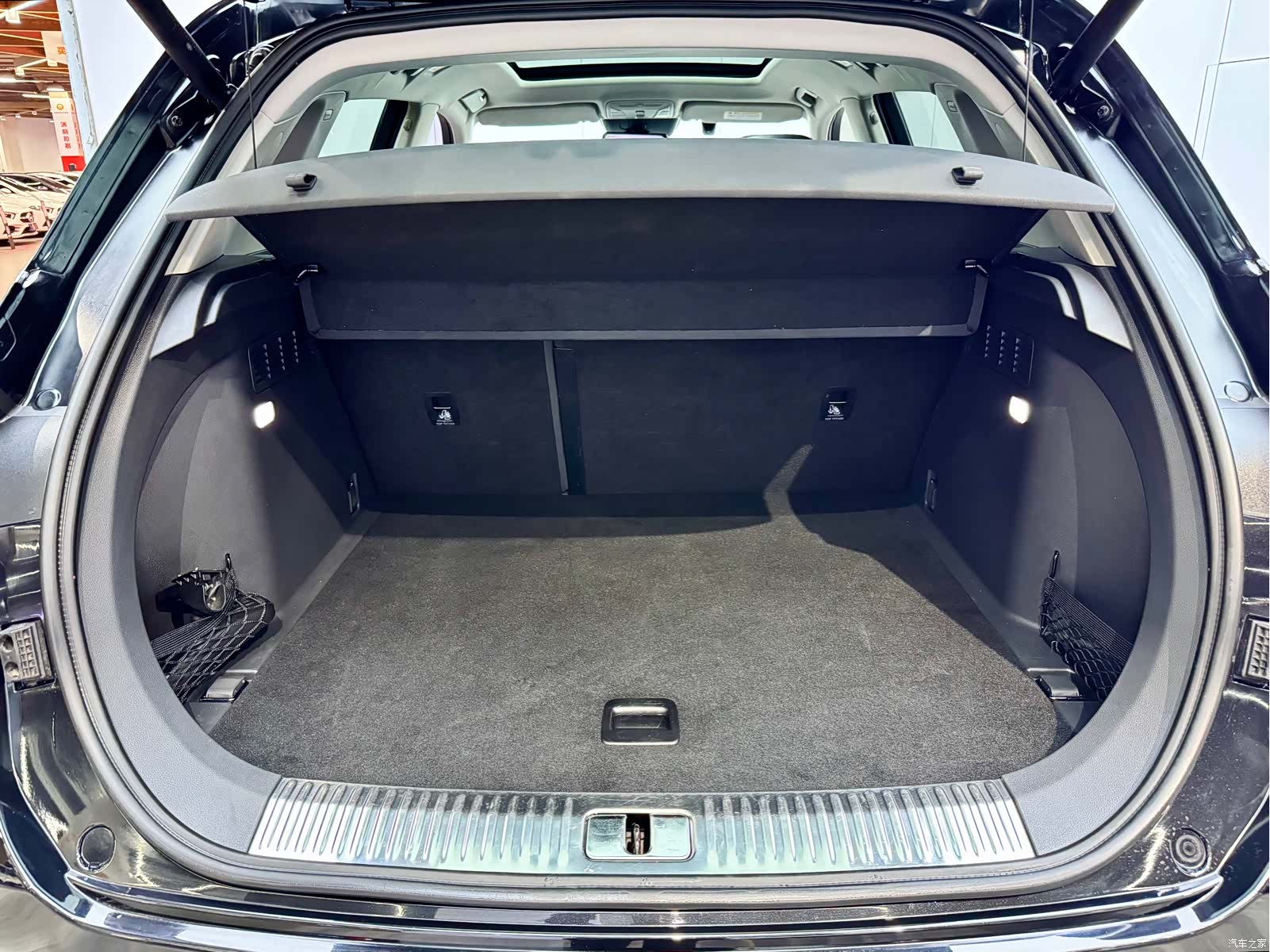 Hongqi HS5, 2021 23