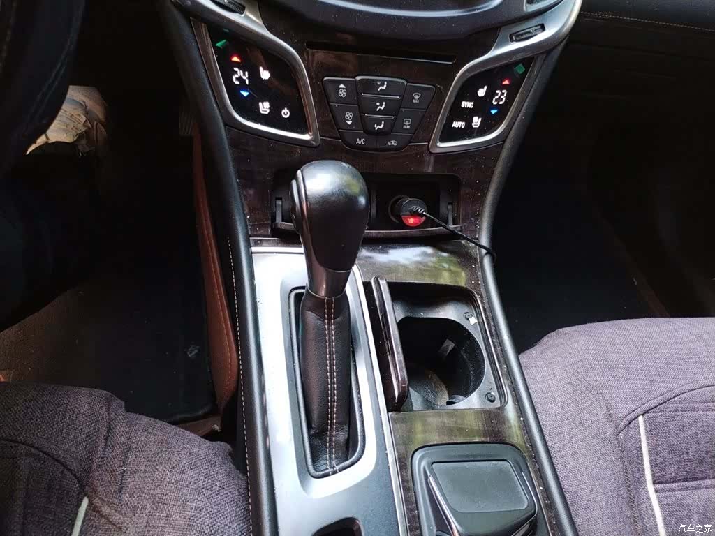 Buick LaCrosse, 2015 15