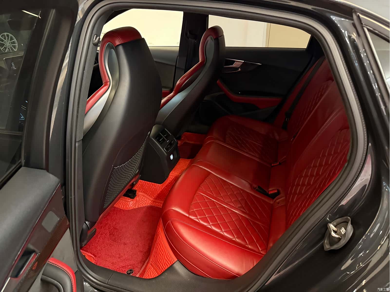 Audi S4, 2018 9