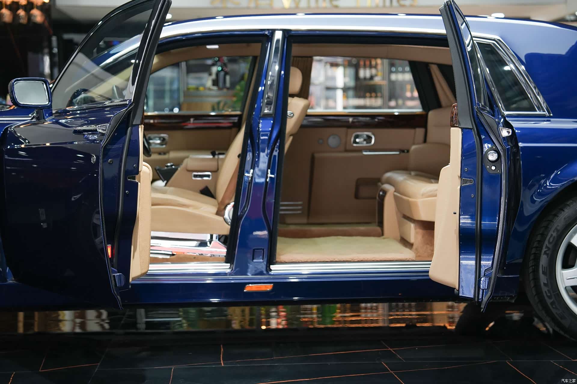 Rolls-Royce Phantom, 2008 45