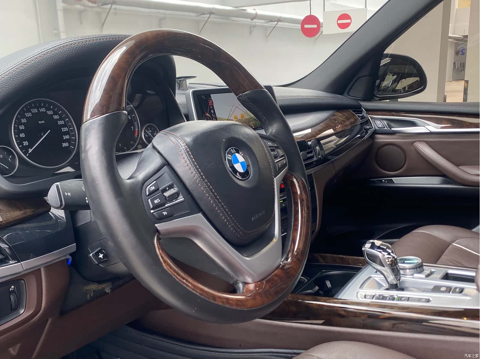 BMW X5, 2015 8