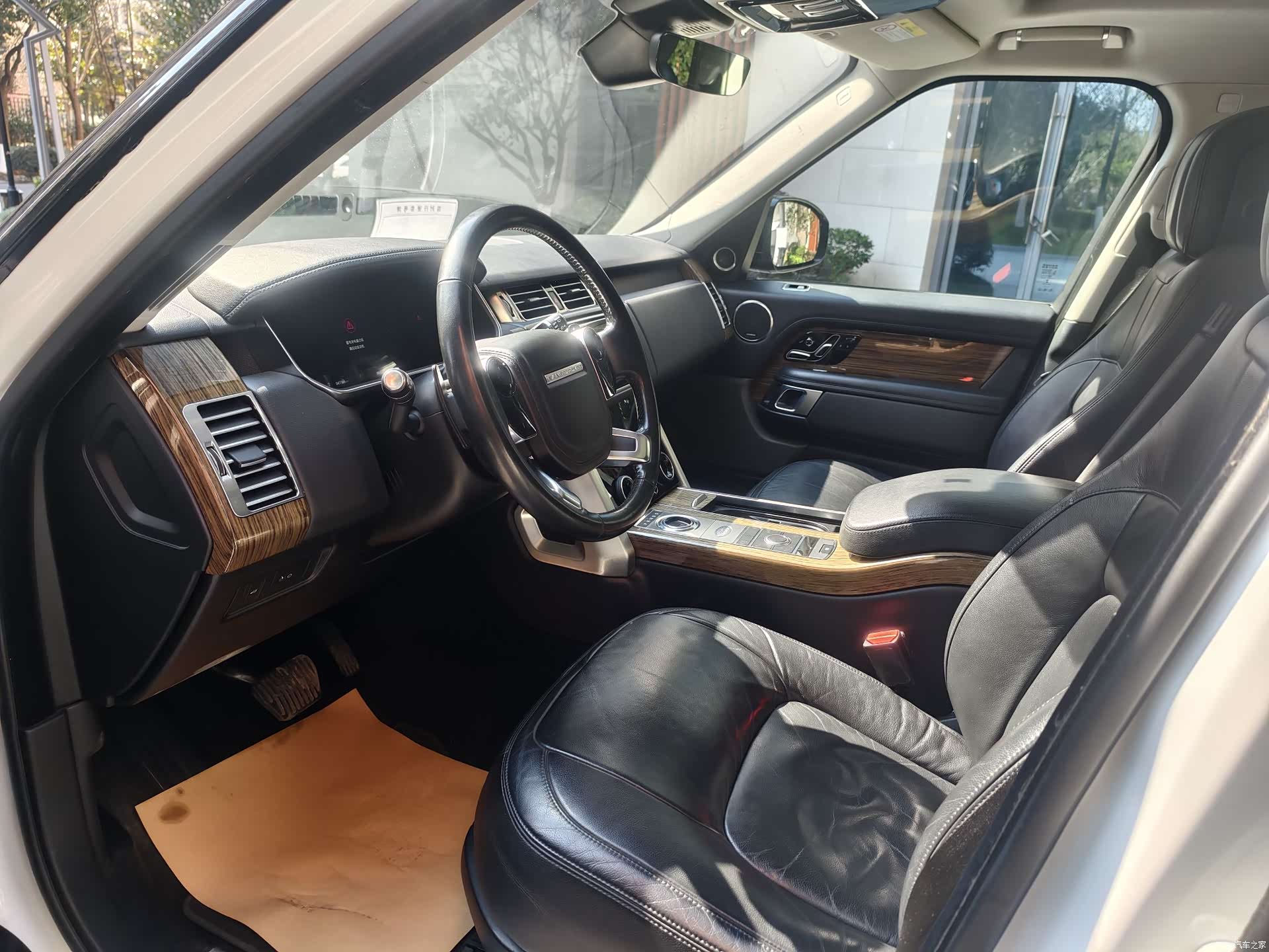 Land Rover Range Rover, 2019 13