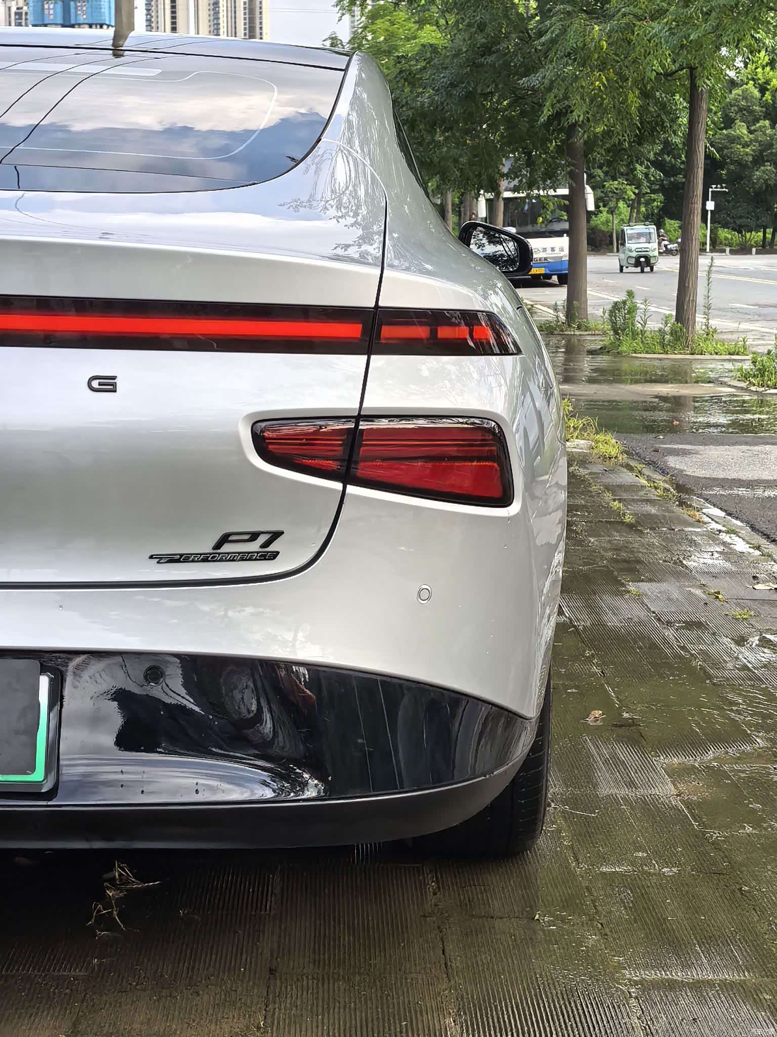 Xpeng P7, 2023 9