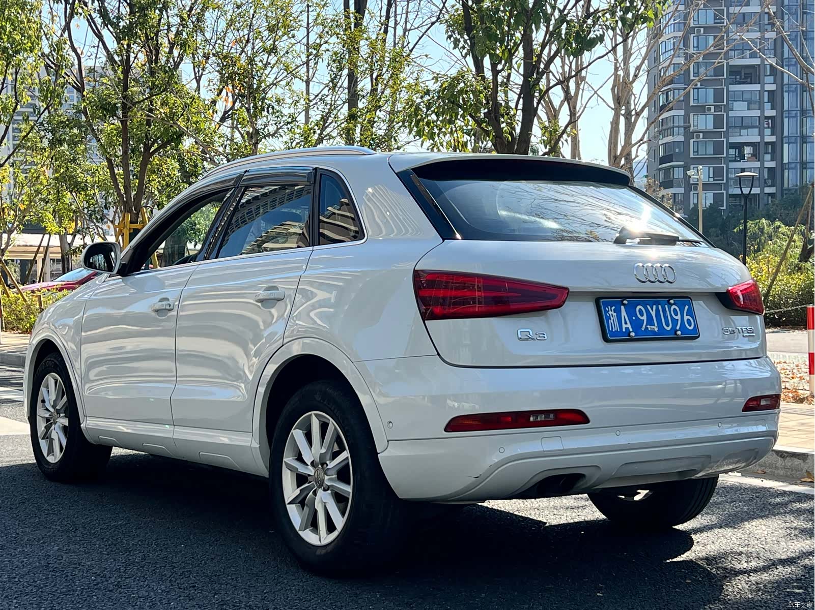 Audi Q3, 2013 7