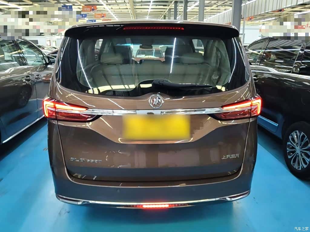 Buick GL8, 2022 4