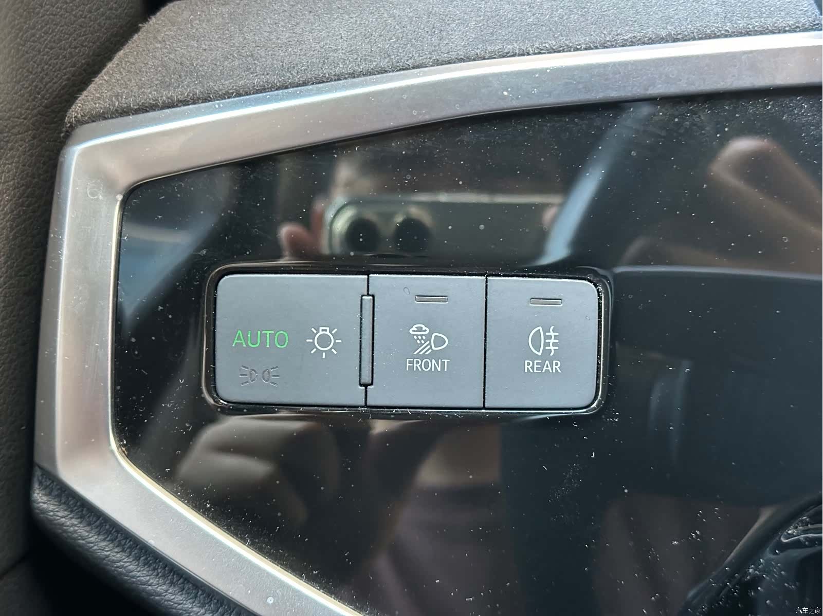 Audi Q3, 2022 10