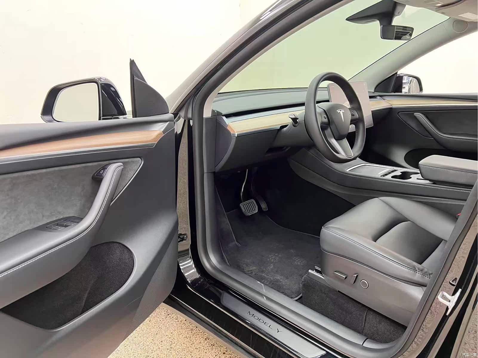 Tesla Model Y, 2022 8