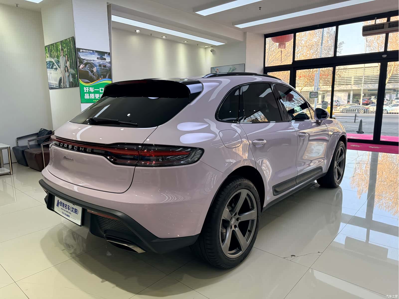 Porsche Macan, 2025 6