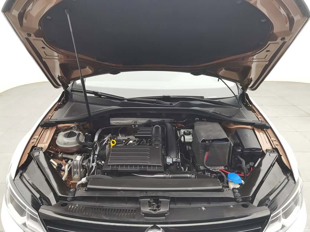 Volkswagen Lamando, 2017 6