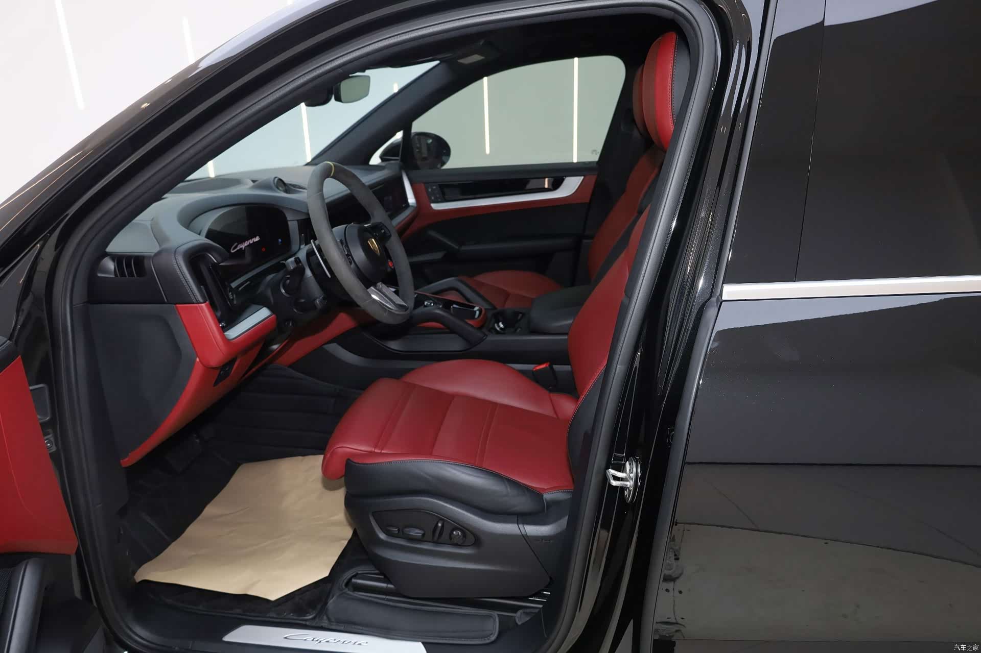Porsche Cayenne, 2024 18