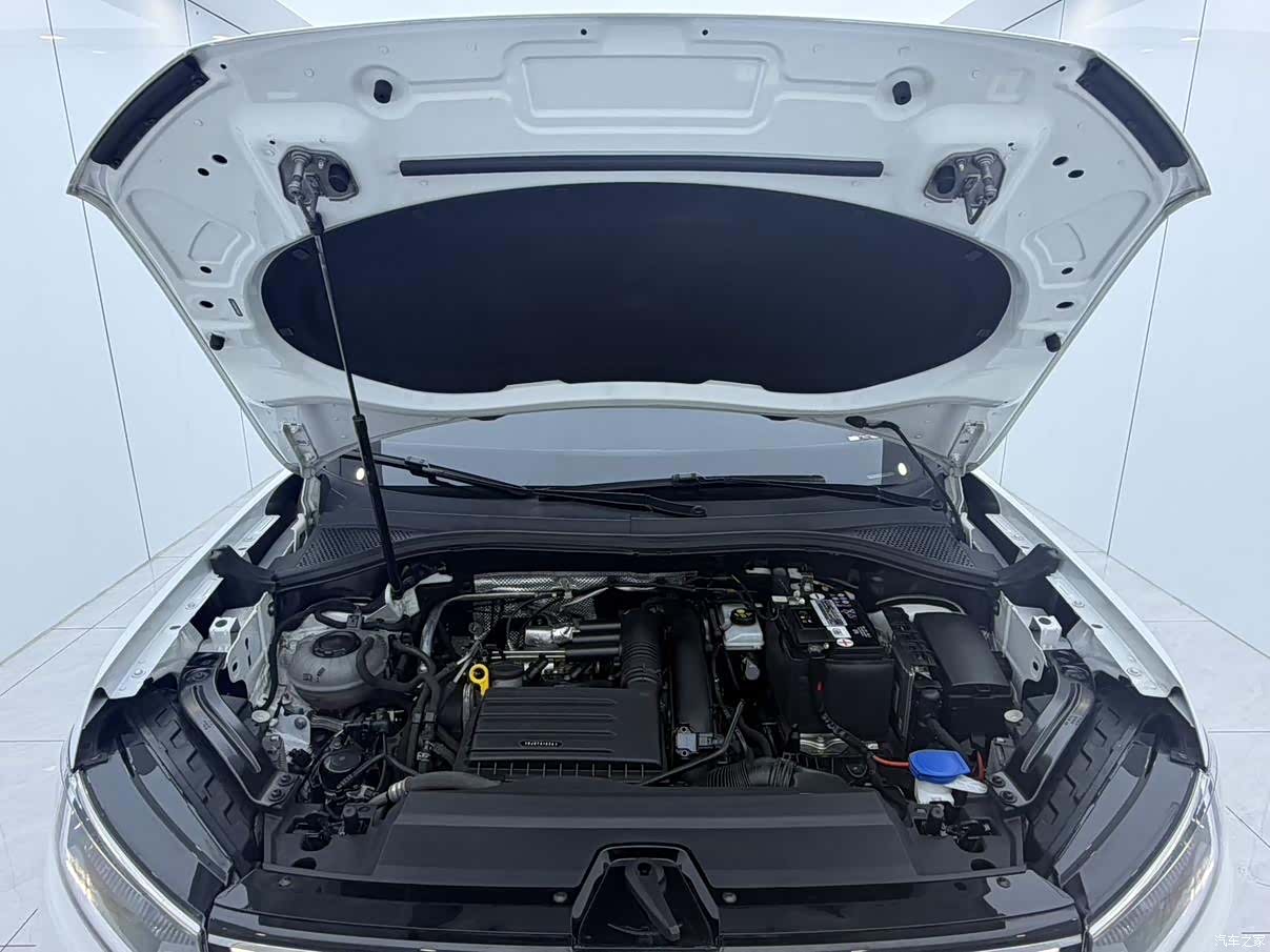 Volkswagen Tayron, 2023 14
