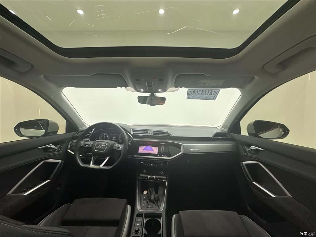 Audi Q3, 2023 19