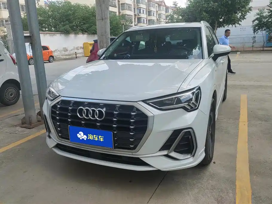 Audi Q3 Audi Q3