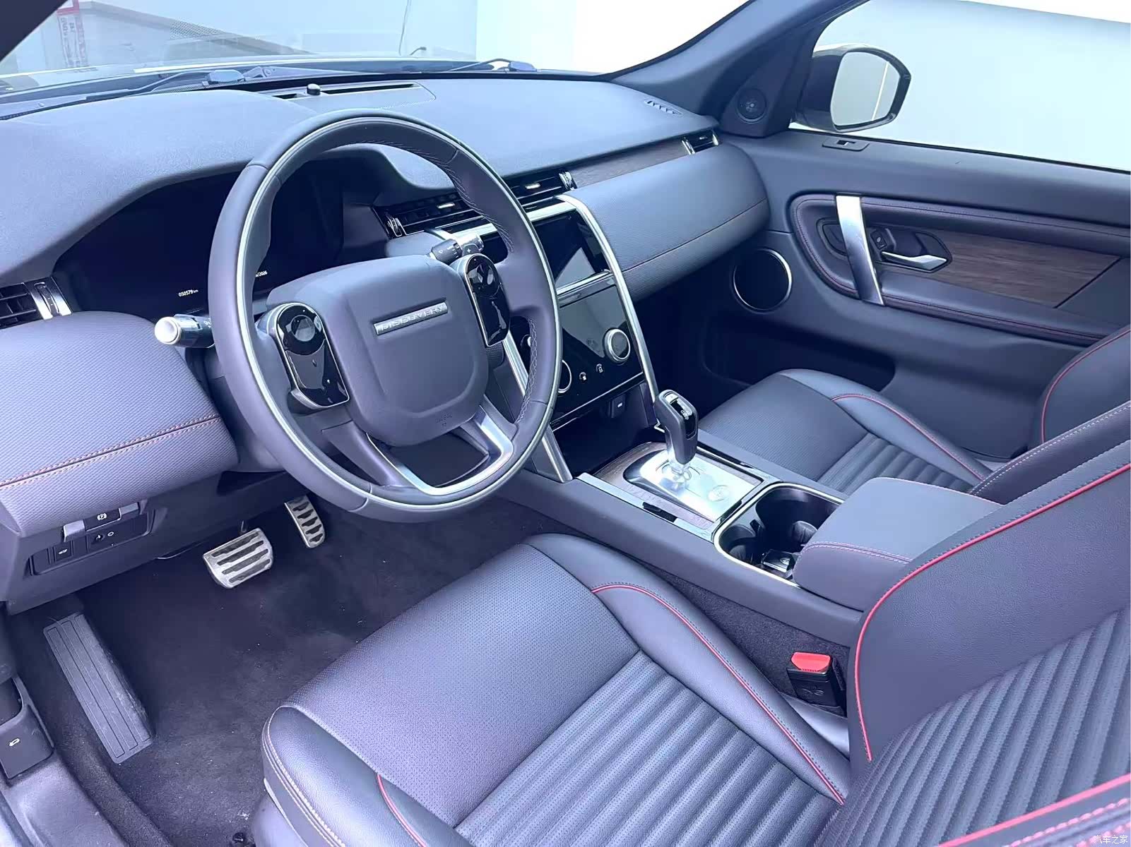 Land Rover Discovery, 2021 все фото