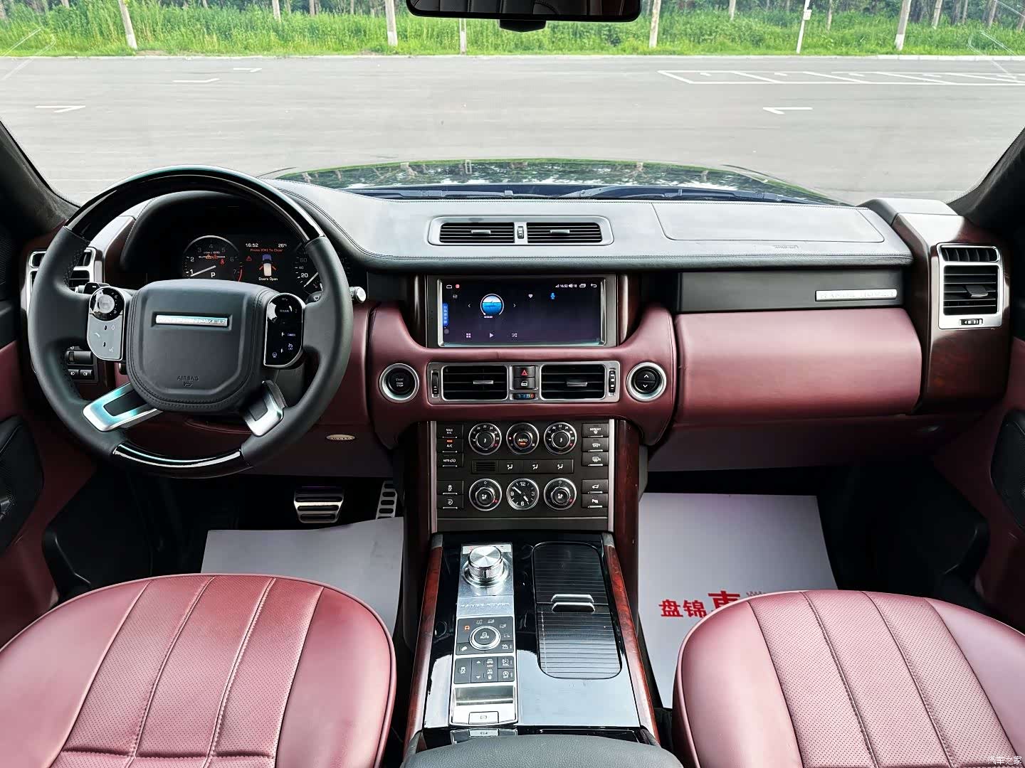 Land Rover Range Rover, 2012 11