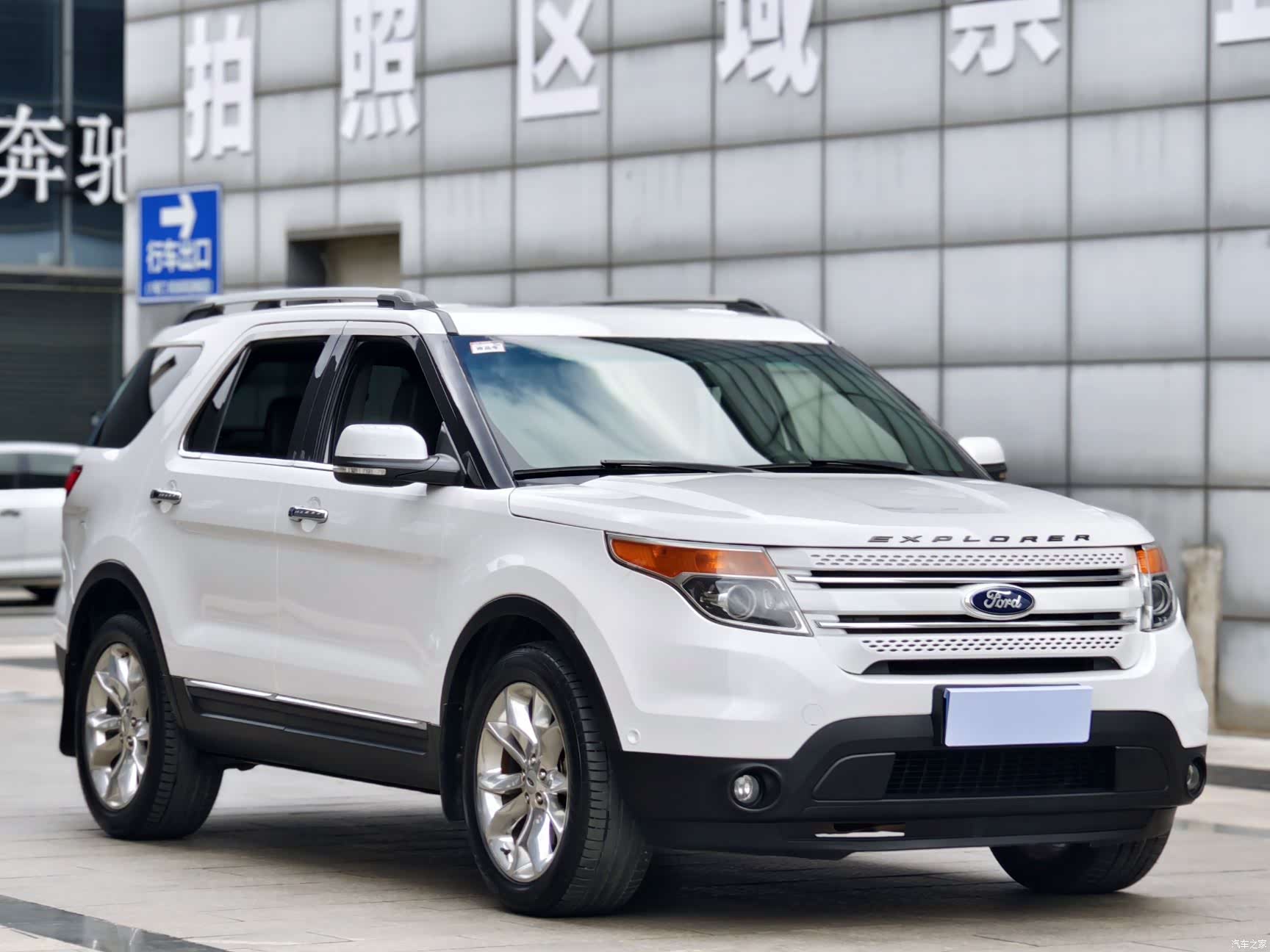 Ford Explorer, 2015 3