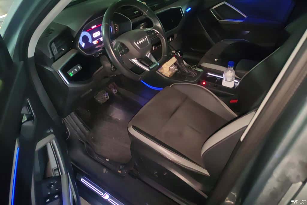 Audi Q3, 2021 9